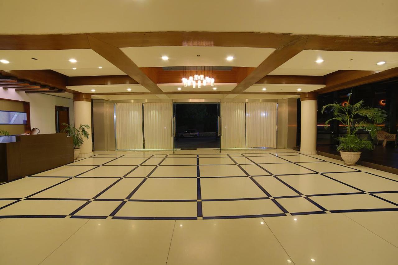 Hotel Starvilla Mount Âbû Extérieur photo