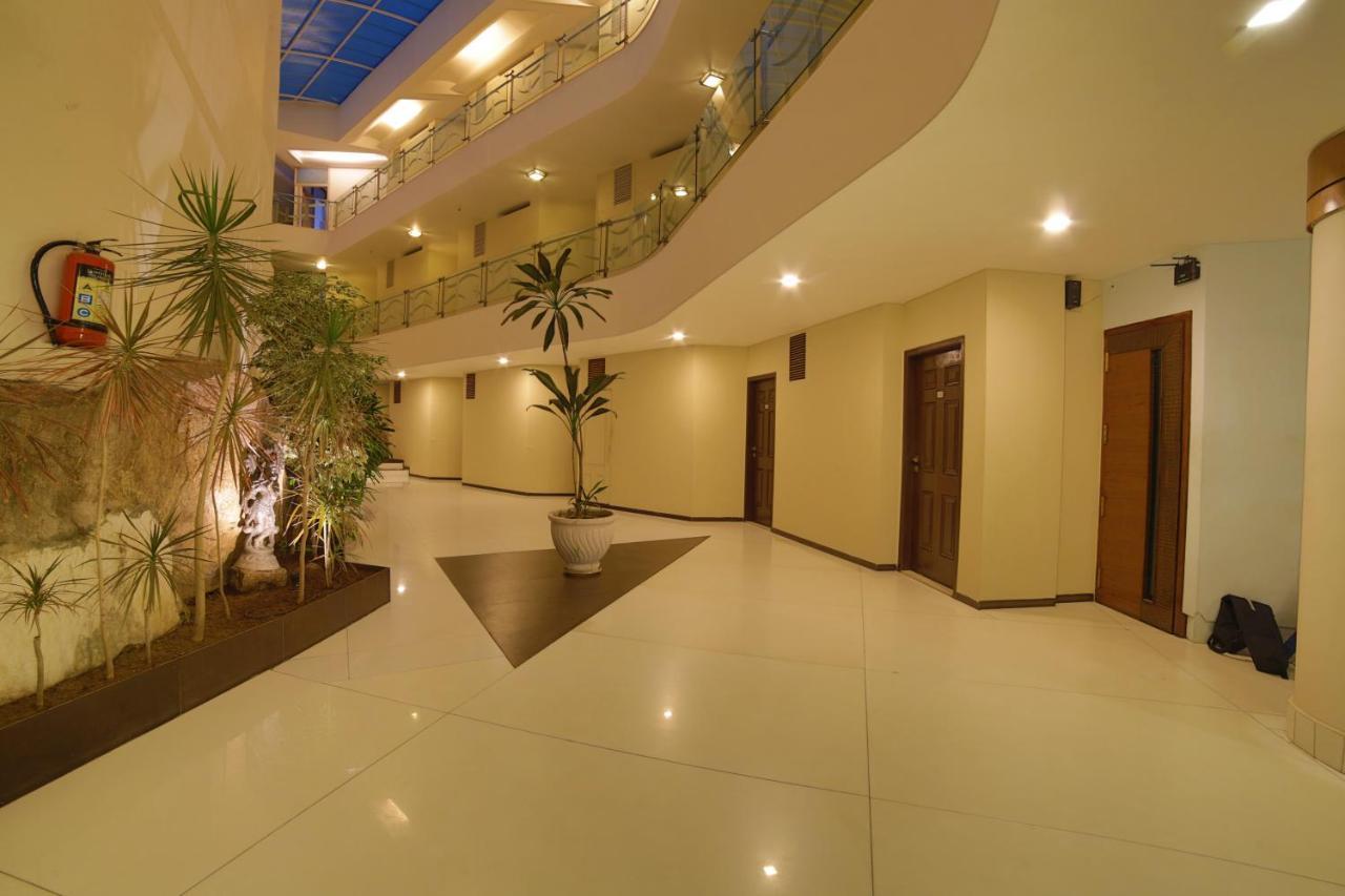 Hotel Starvilla Mount Âbû Extérieur photo